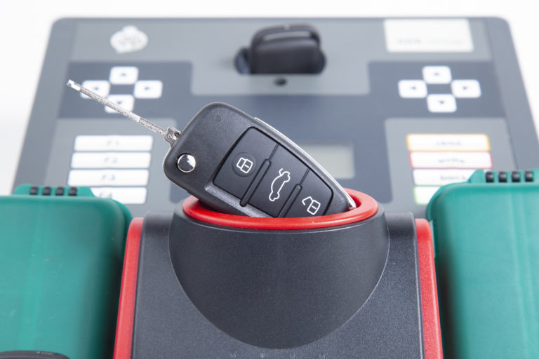 high security car keys locksmith services – key programming assistance in palm coast, fl